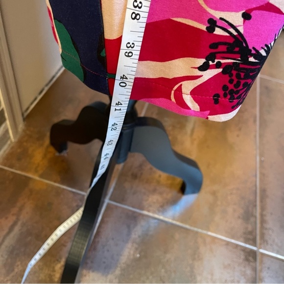 TRINA Turk Women's Emotion Floral Print MIDI Dress
Sz 8 - Picture 6 of 14